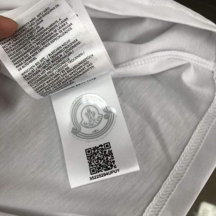 Picture of Moncler T Shirts Short _SKUMonclerS-XLtltx505077